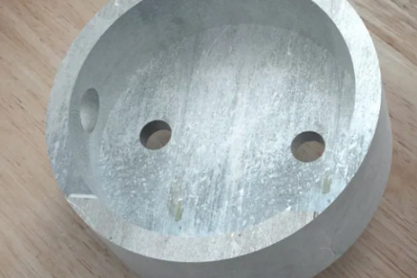 鋁合金壓鑄殼體的模具設計